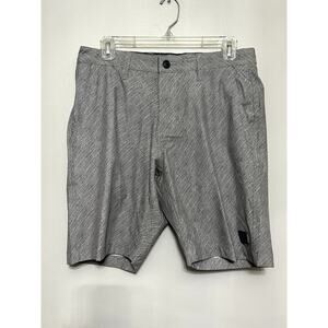 VTG 1946 Men's Gray Quick Dry 4 Way Stretch Moisture Wicking Shorts 38 NWT